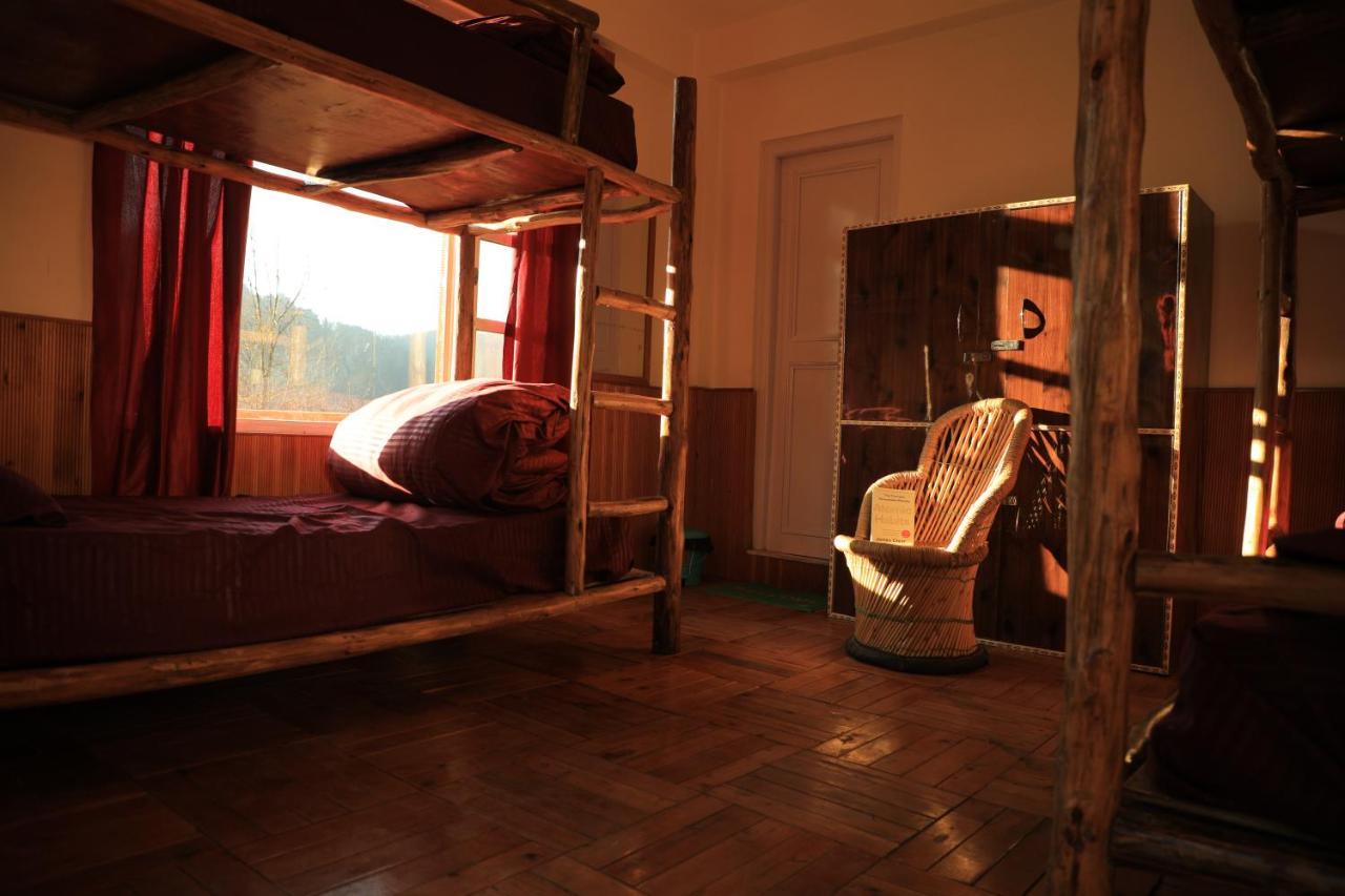 Odin Hostel Shoja Luaran gambar